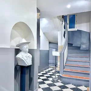 èrsextius, Ggb1, Appartamento